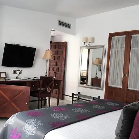 Palacio San Bartolome Guest house El Puerto de Santa Maria