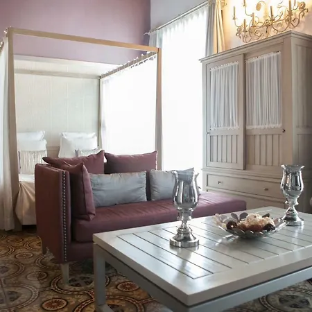 Palacio San Bartolome Guest house 2*
