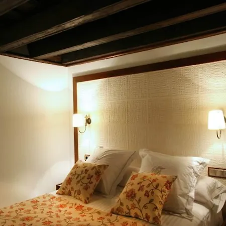 Palacio San Bartolome Guest house 2*